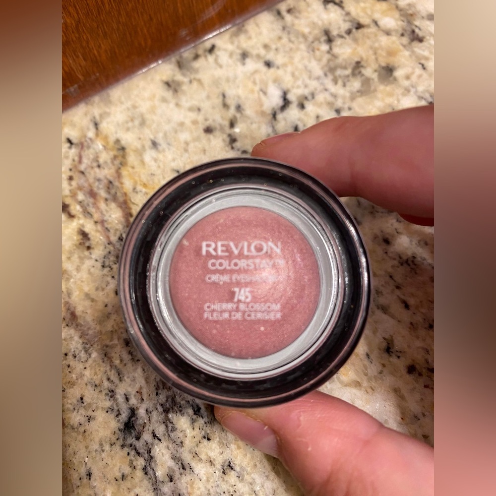 Revlon Colorstay Crème eyeshadow